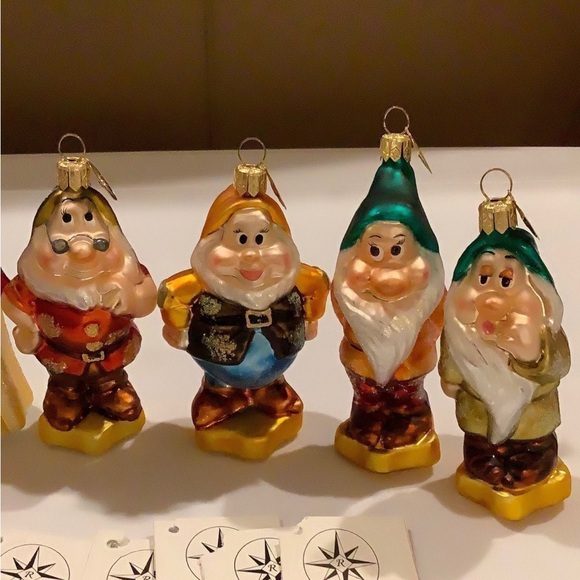 Christopher Radko Snow White & The Seven Dwarfs Ornament Set - Picture 3 of 11